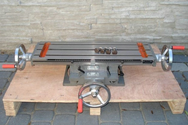 STÓŁ KRZYŻOWY WIERTARKA FREZARKA 640x205mm