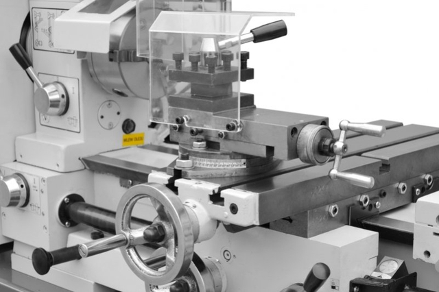 Turning lathe and milling and drilling machin AT300