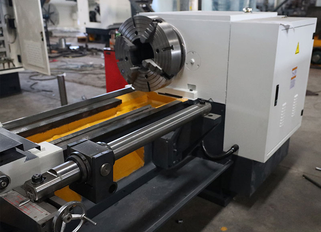 Pipe threading machine Q1325