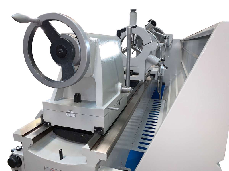 INDUSTRIAL LATHE C6266A X2000
