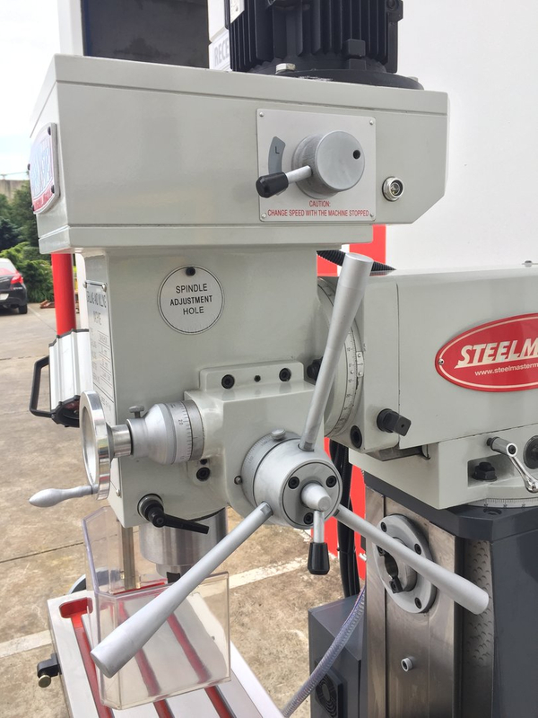 MGH50W. Universal Mill Steelmaster. Variable Speed, Gear Drive with 3 Axis Digital Readout