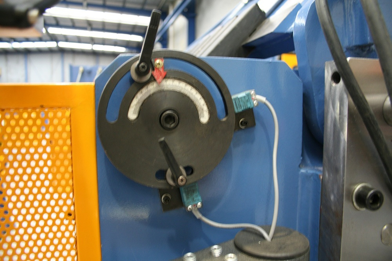 FHPB3204. Panbrake Folder. Full Hydraulic. 3200mm x 4mm with Quick Set Angle Fold Setting.