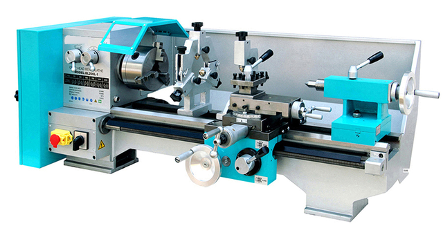 BL200C LATHE MACHINE FOR METAL
