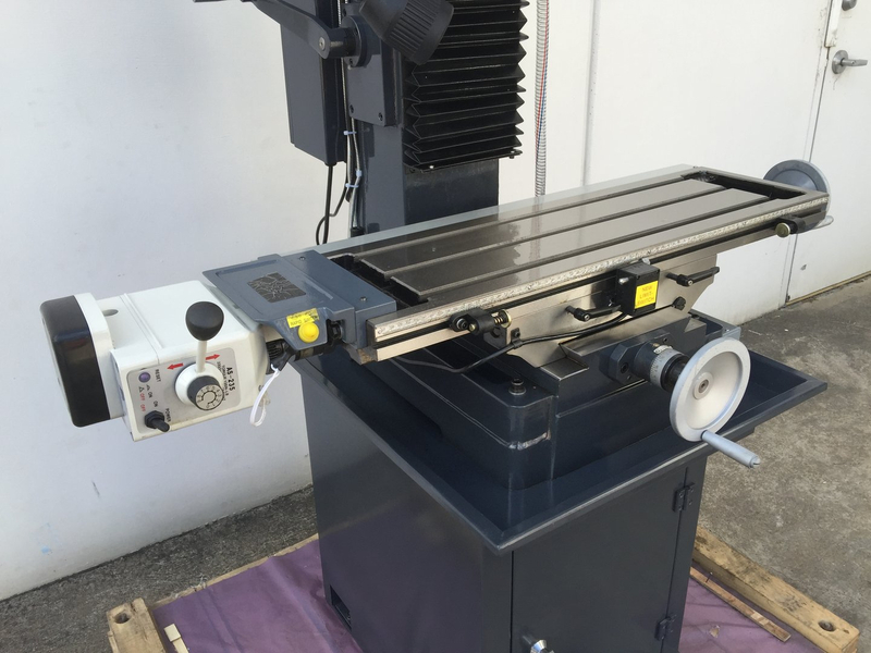 MD45XL. Mill Drill with DRO. Geared Drive Mill Drill, Coolant, Dovetail Guides,