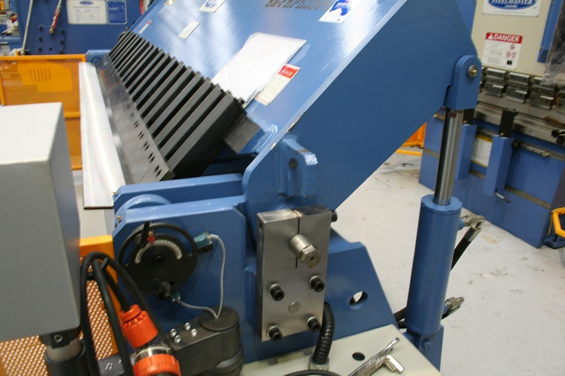 FHPB3204. Panbrake Folder. Full Hydraulic. 3200mm x 4mm with Quick Set Angle Fold Setting.