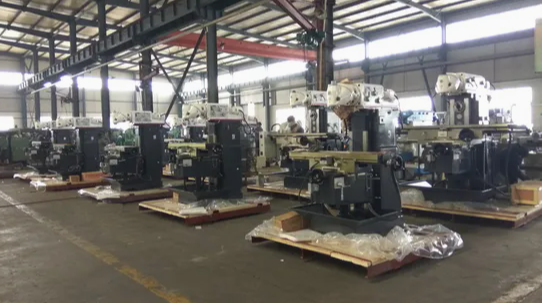 High Precision Cheaper XQ6226 Swivel Head Milling Machine