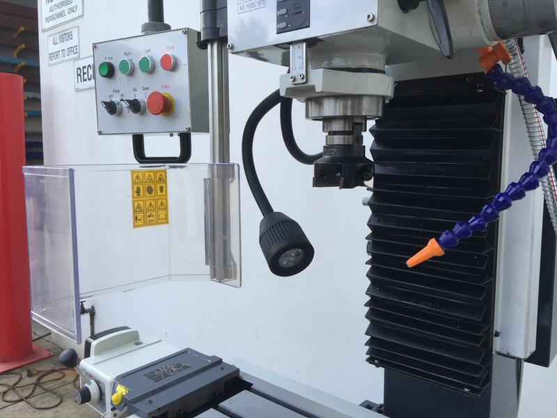 MD45XL. Mill Drill with DRO. Geared Drive Mill Drill, Coolant, Dovetail Guides,