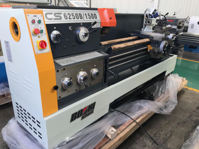 QUALITY HORIZONTAL LATHE CS6250B SERIALS (82MM SPINDLE )