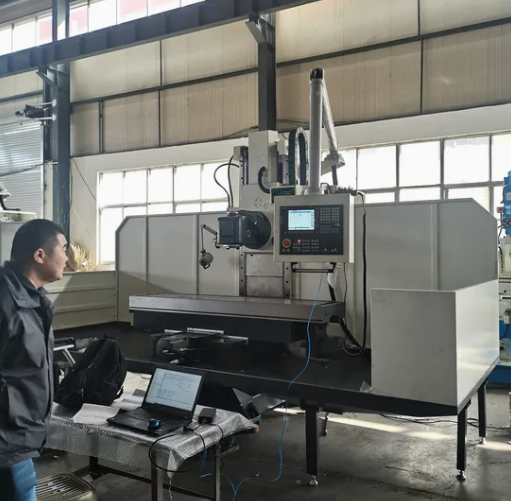 CNC Bed Type Milling Machine for Metal Working X715;X716