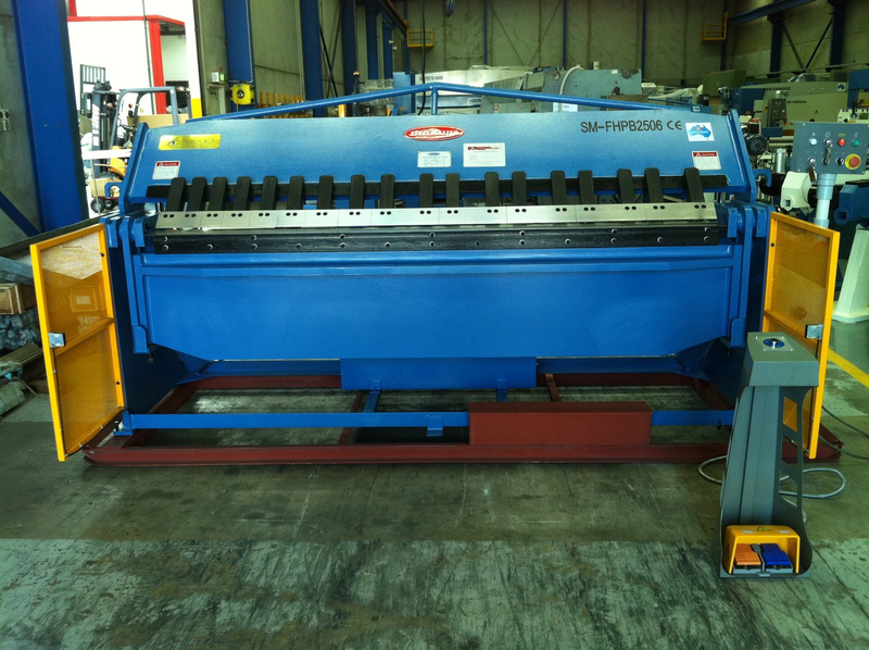 FHPB2506. Panbrake Folder. Full Hydraulic. 2500mm x 5mm with Quick Set Angle Fold Setting.