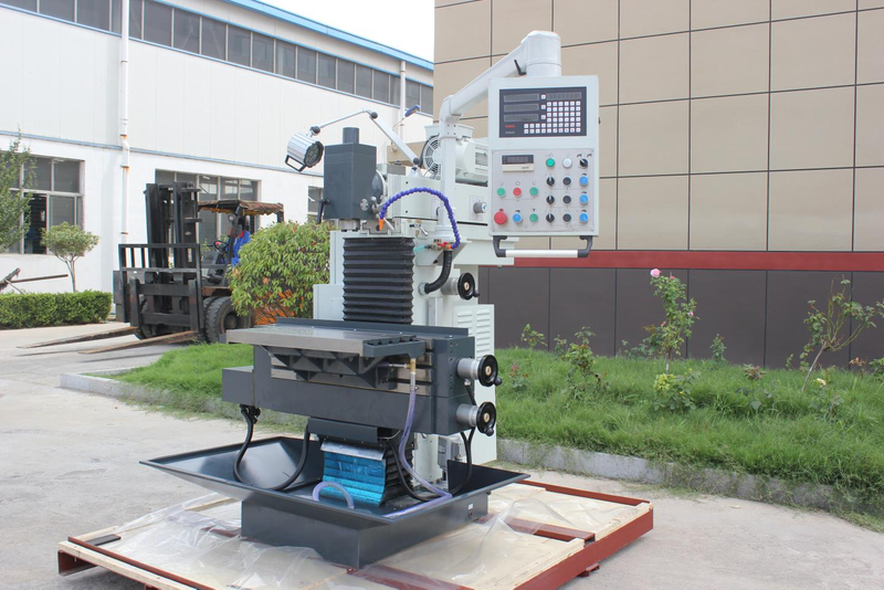 TOOL MILLING MACHINE XL8132