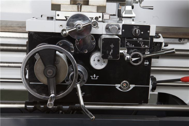 VARIABLE SPEED CONVENTIONAL LATHE ZX EVS SERIES 