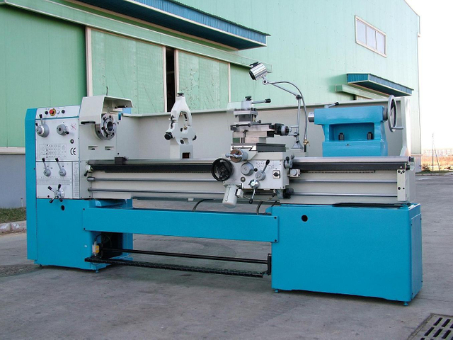 CHEAP PRICE HEAVY DUTY PRECISION LATHE CD6250C