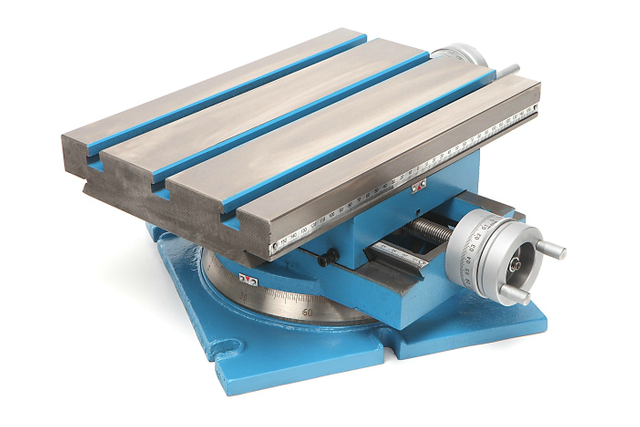 LCT 330 Kruistafel met Draaibaar Onderstel