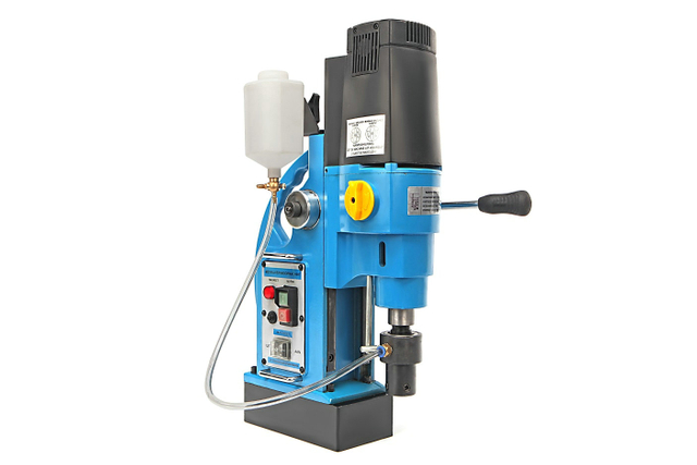 MAGNETIC DRILLS 60